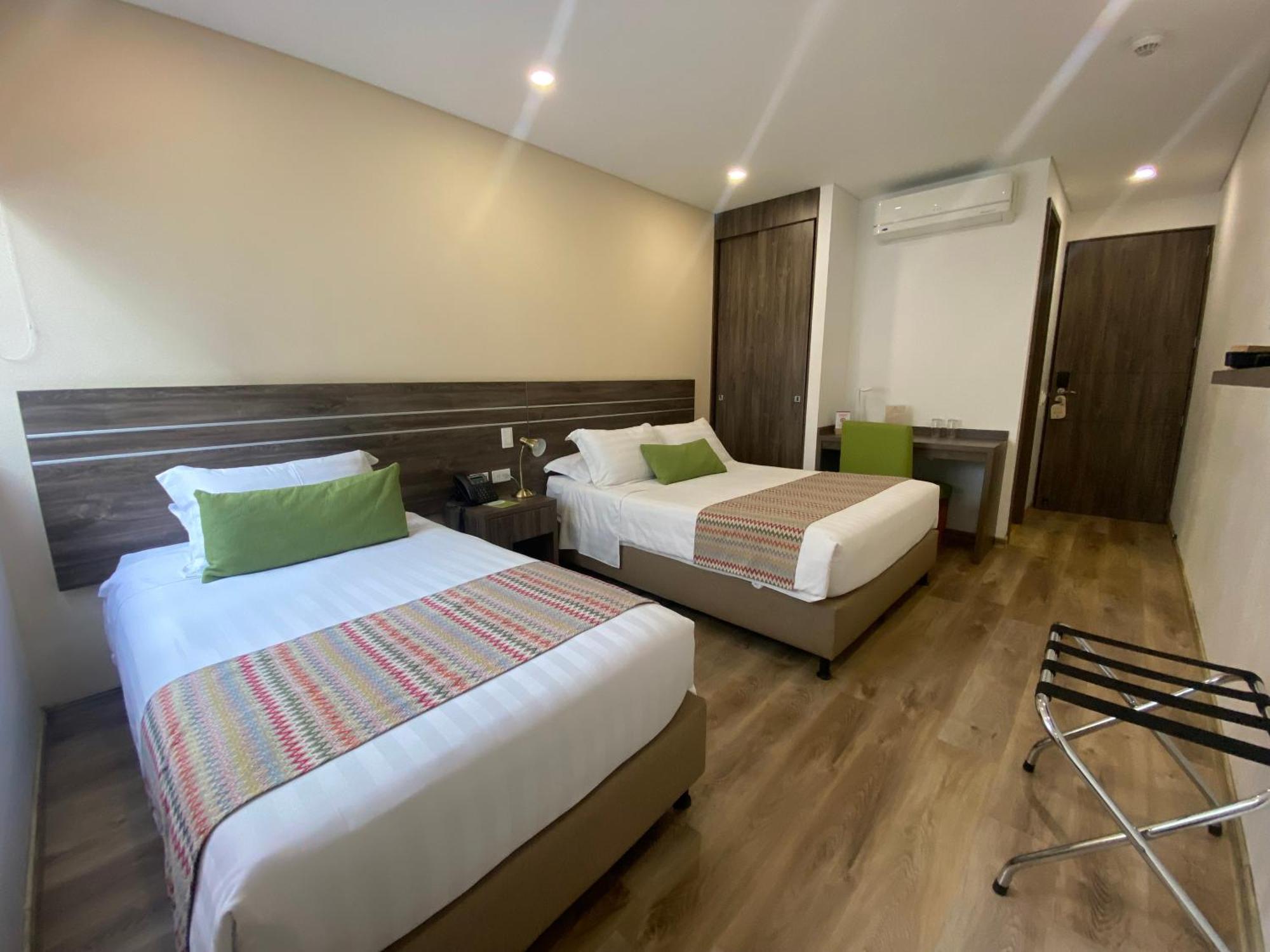Ecohub Hotel Medellín Extérieur photo