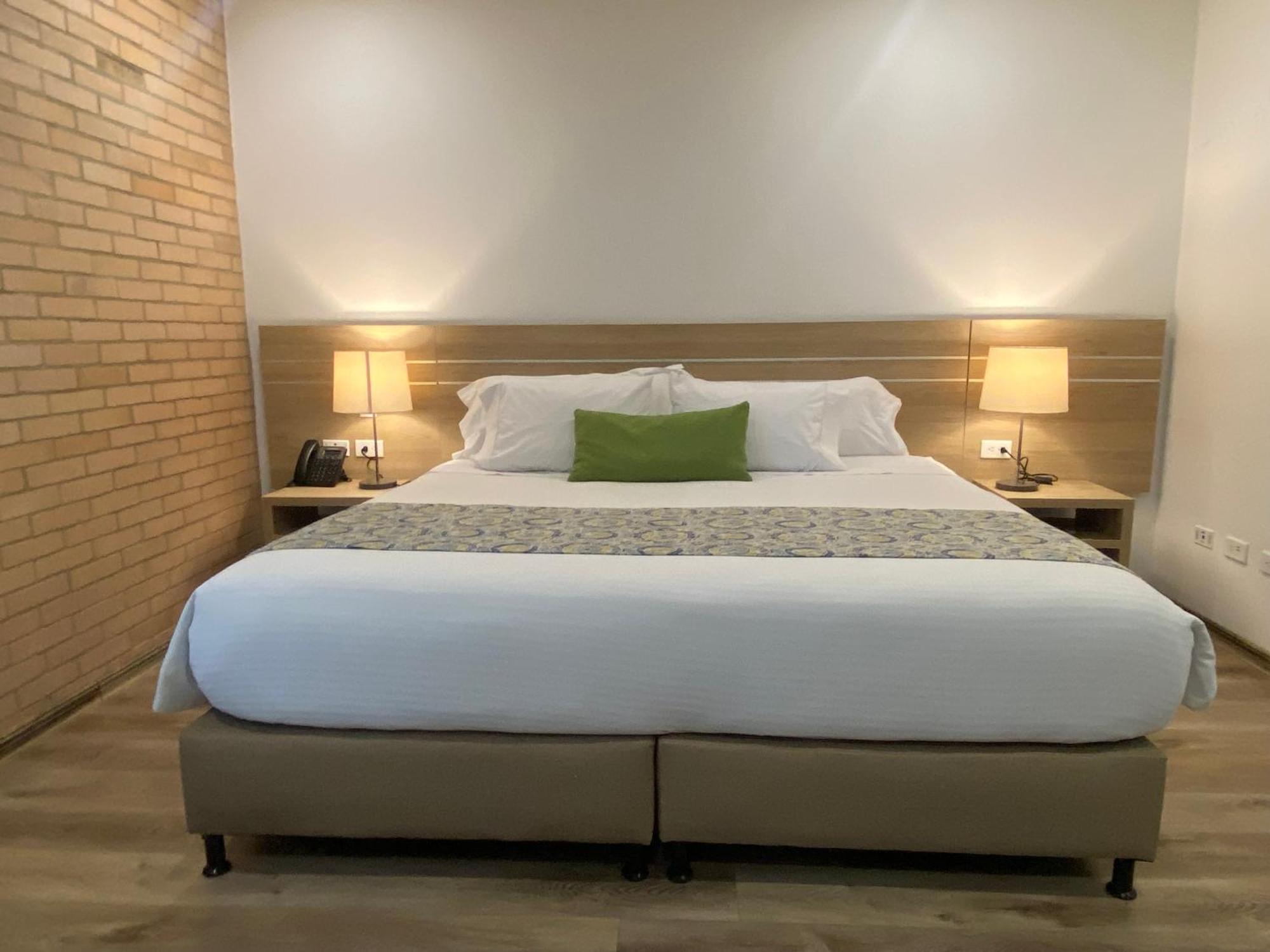 Ecohub Hotel Medellín Extérieur photo