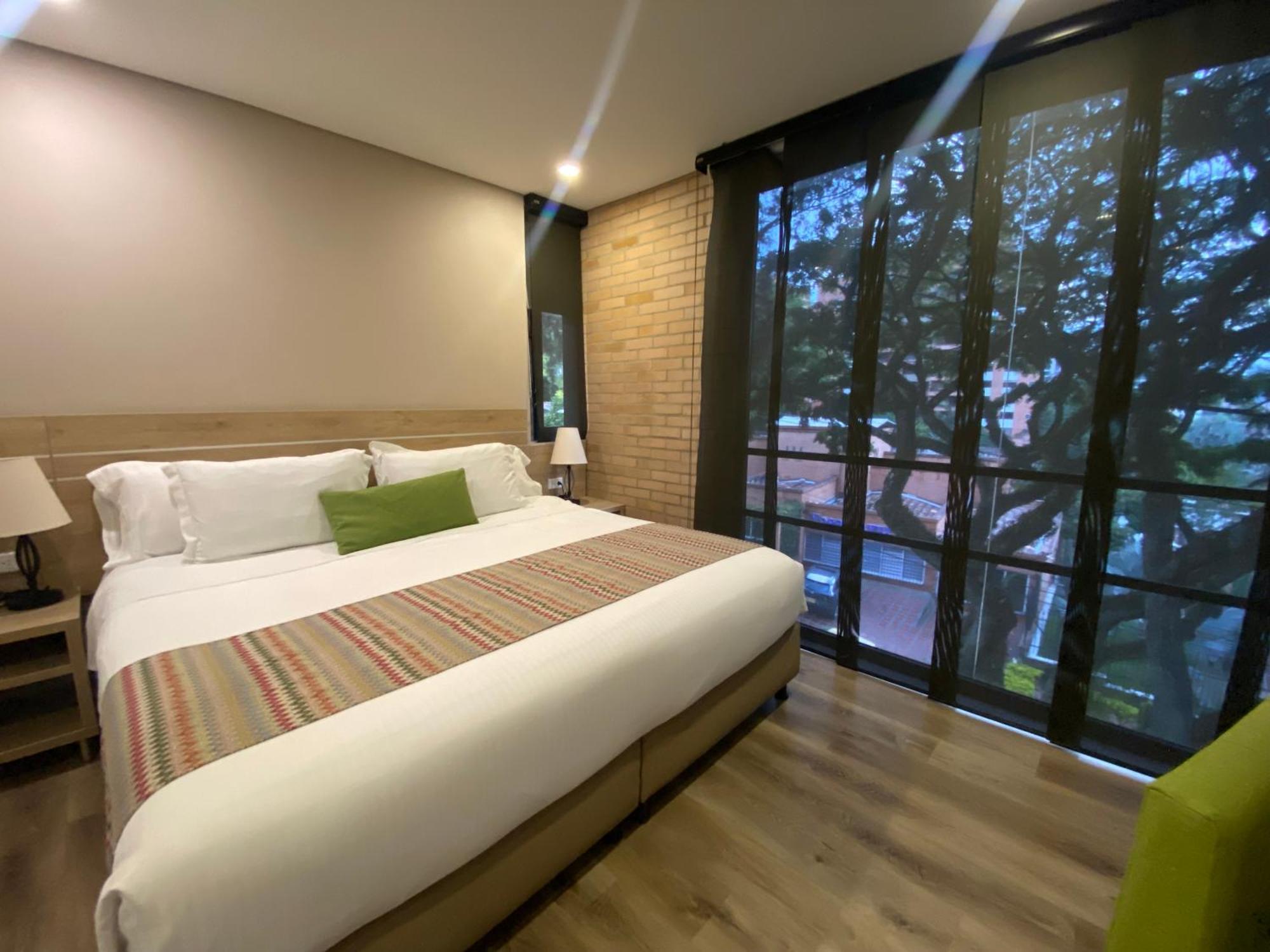 Ecohub Hotel Medellín Extérieur photo