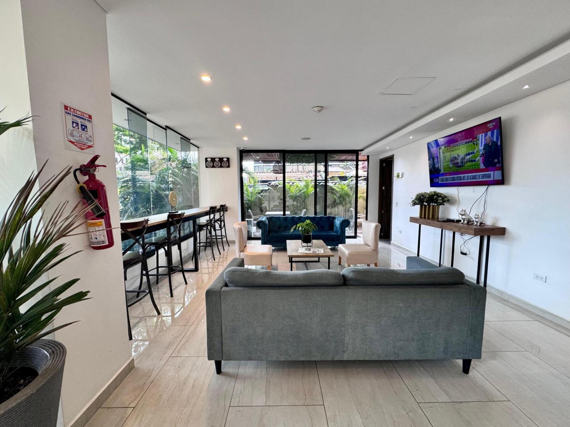 Ecohub Hotel Medellín Extérieur photo