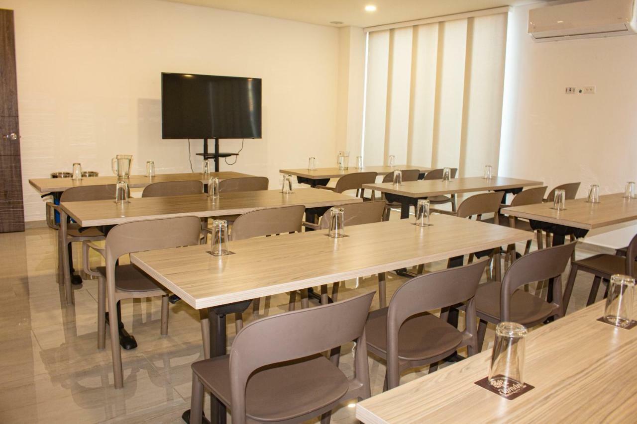 Ecohub Hotel Medellín Extérieur photo
